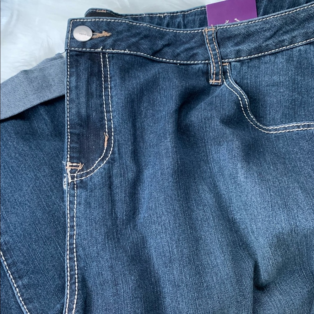 Lane Bryant Venezia 26 Boyfriend Jeans NWT